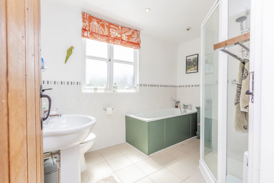 Images for Waterloo Road, Cranbrook EAID:366206731 BID:bid