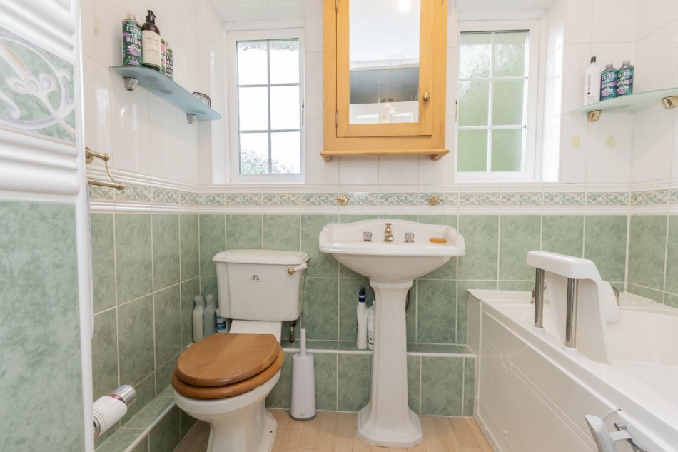 Images for Burgh Hill, Etchingham EAID:366206731 BID:bid