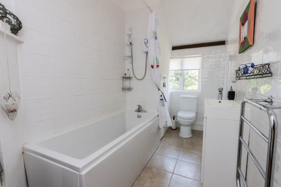Images for Stream Lane, Hawkhurst EAID:366206731 BID:bid