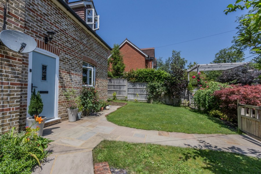 Images for Church Farm Cottages, Etchingham EAID:366206731 BID:bid