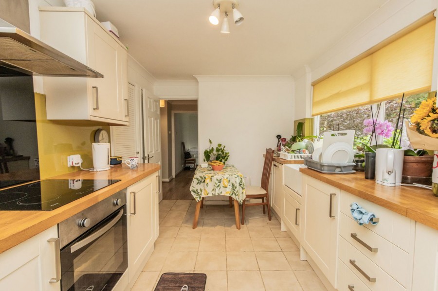 Images for No Onward Chain in Hawkhurst EAID:366206731 BID:bid