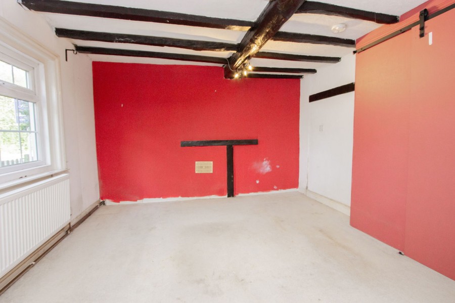 Images for 2953sqft Family Home In Hurst Green EAID:366206731 BID:bid