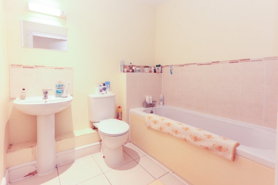Images for Ideal FTB or Buy to Let In Hurst Green EAID:366206731 BID:bid