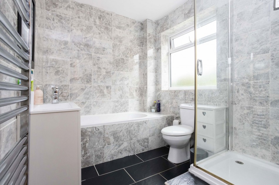 Images for The Chestnuts, Hawkhurst EAID:366206731 BID:bid