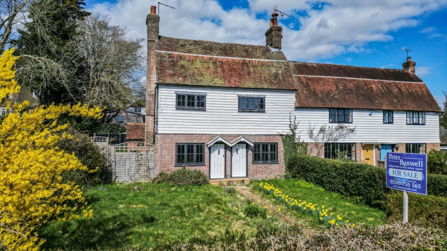 Images for Available With No Onward Chain in Sandhurst EAID:366206731 BID:bid
