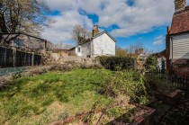 Images for Available With No Onward Chain in Sandhurst