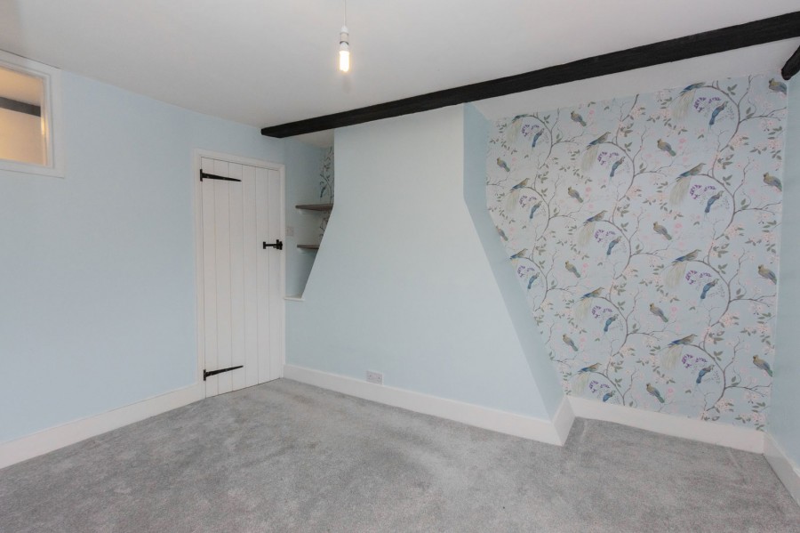 Images for Available With No Onward Chain in Sandhurst EAID:366206731 BID:bid