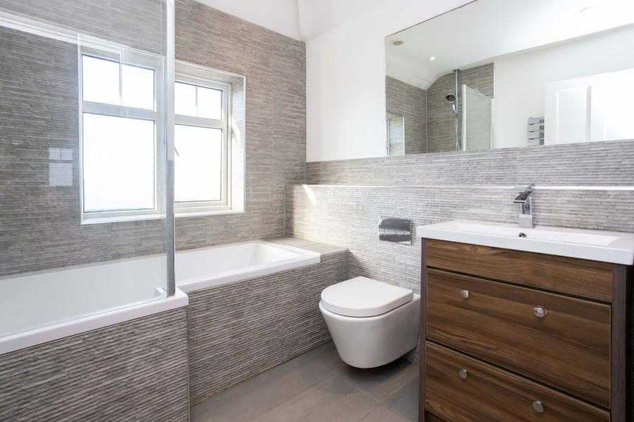 Images for Available with No Onward Chain in Sandhurst EAID:366206731 BID:bid