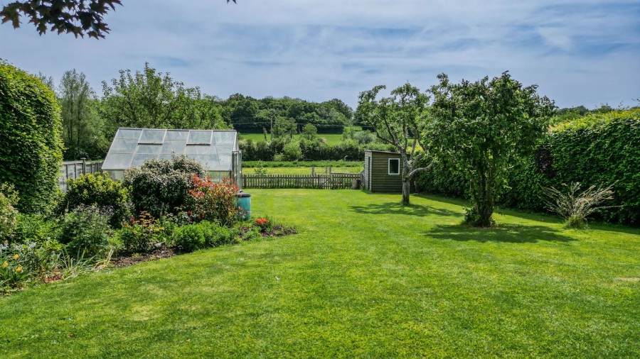 Images for A 3627 sq ft Period Home in Etchingham EAID:366206731 BID:bid
