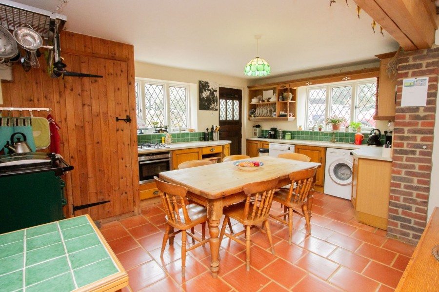 Images for Rural Location On Water Lane In Hawkhurst EAID:366206731 BID:bid