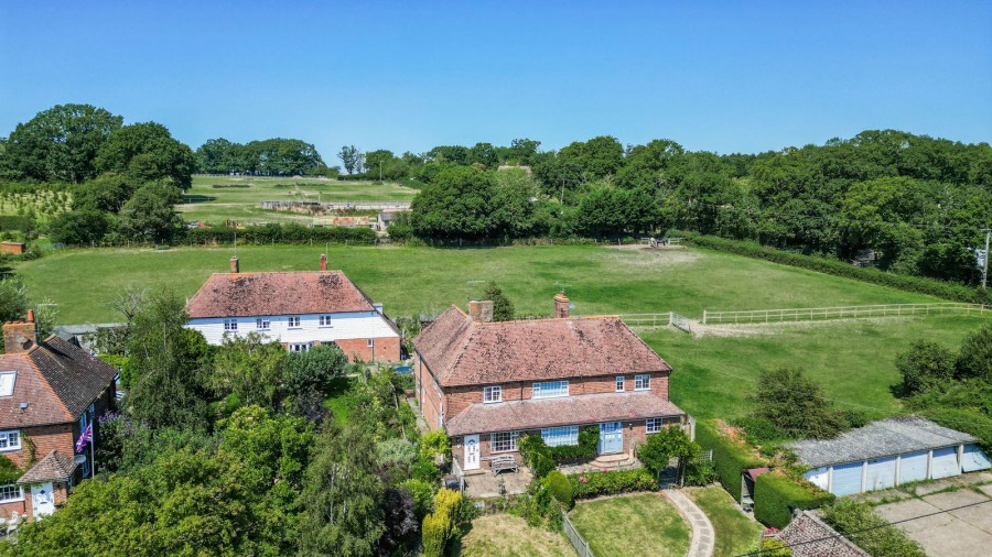 Images for No Onward Chain In Rural Newenden EAID:366206731 BID:bid