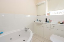 Images for No Through Road in Hurst Green
