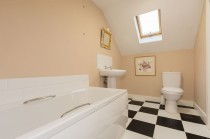 Images for Available With No Onward Chain in Northiam
