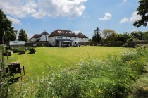 Images for With a 110 x 108 ft Garden in Gills Green, Hawkhurst