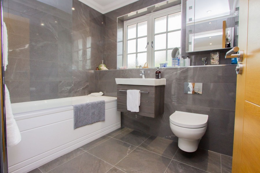 Images for Within Easy Reach to Cranbrook Shops & Schools EAID:366206731 BID:bid