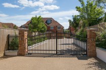 Images for Within Easy Reach to Cranbrook Shops & Schools