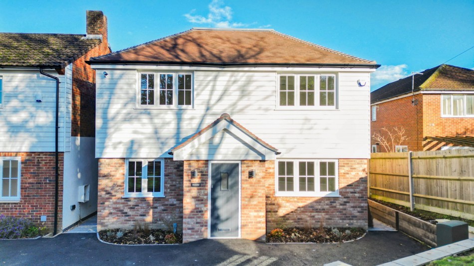 Images for Queens Road, Hawkhurst EAID:366206731 BID:bid