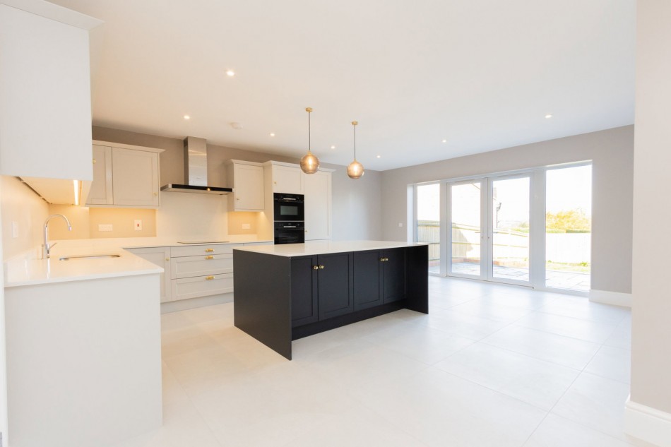 Images for Queens Road, Hawkhurst EAID:366206731 BID:bid