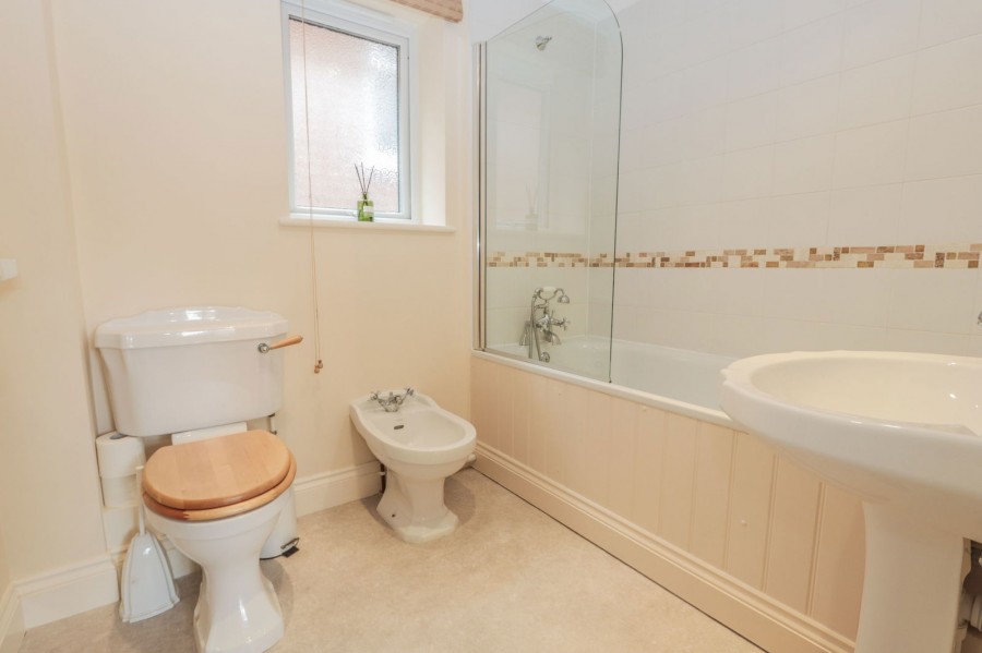 Images for Family Home With No Onward Chain In Hawkhurst EAID:366206731 BID:bid