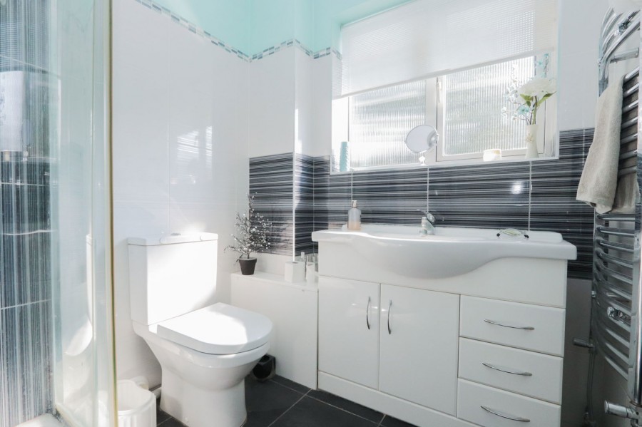 Images for No Onward Chain In Hawkhurst EAID:366206731 BID:bid