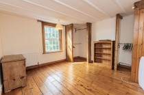 Images for Available With No Onward Chain in Hawkhurst