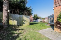 Images for Spacious Family Home In Hurst Green
