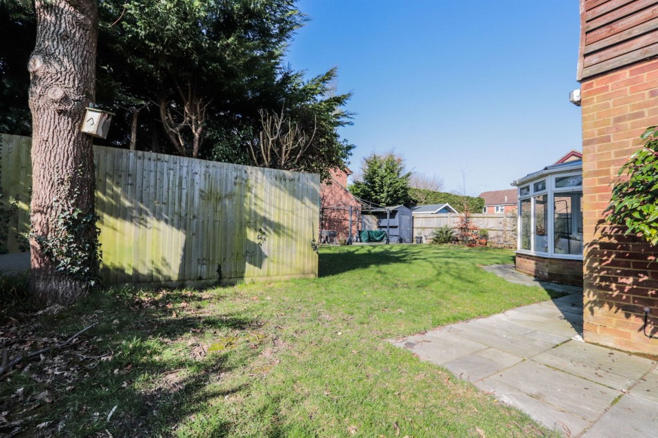 Images for Spacious Family Home In Hurst Green EAID:366206731 BID:bid
