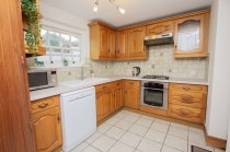 Images for Available With No Onward Chain In Flimwell