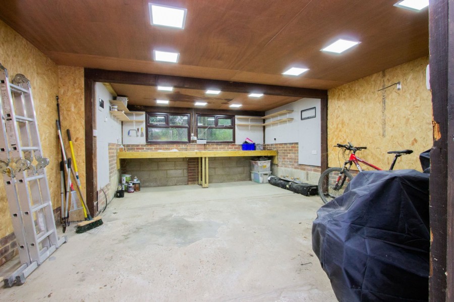 Images for Available With No Onward Chain In Flimwell EAID:366206731 BID:bid