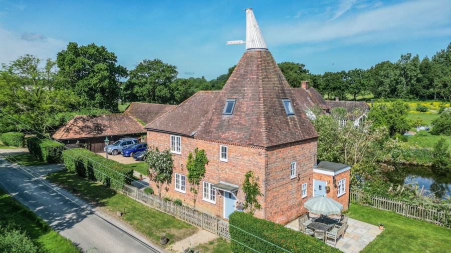 Images for Rural Countryside Family Home In Frittenden EAID:366206731 BID:bid