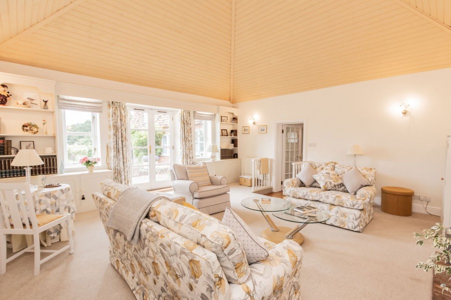 Images for Set Within 1.6 Acres In Goudhurst EAID:366206731 BID:bid