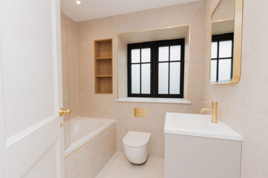 Images for A Luxury Home in Cranbrook EAID:366206731 BID:bid