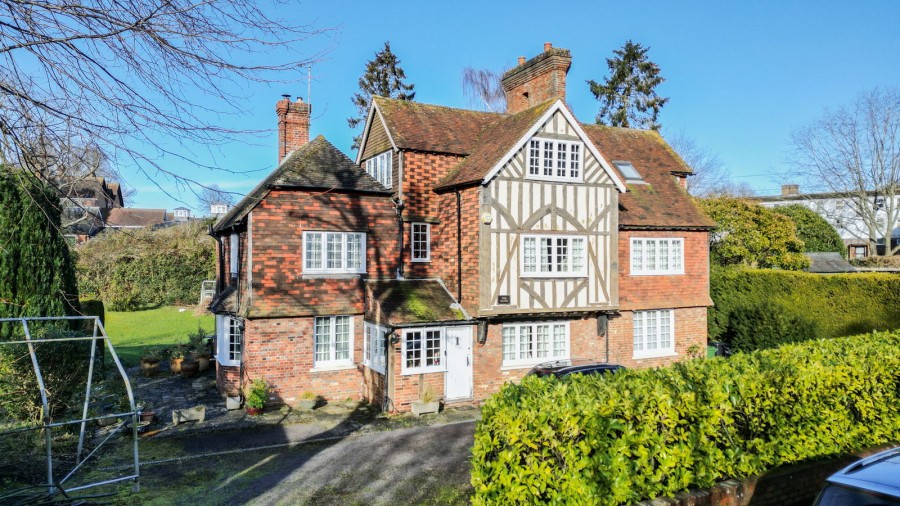 Images for A 3640 Sq Ft Family Home In Cranbrook EAID:366206731 BID:bid