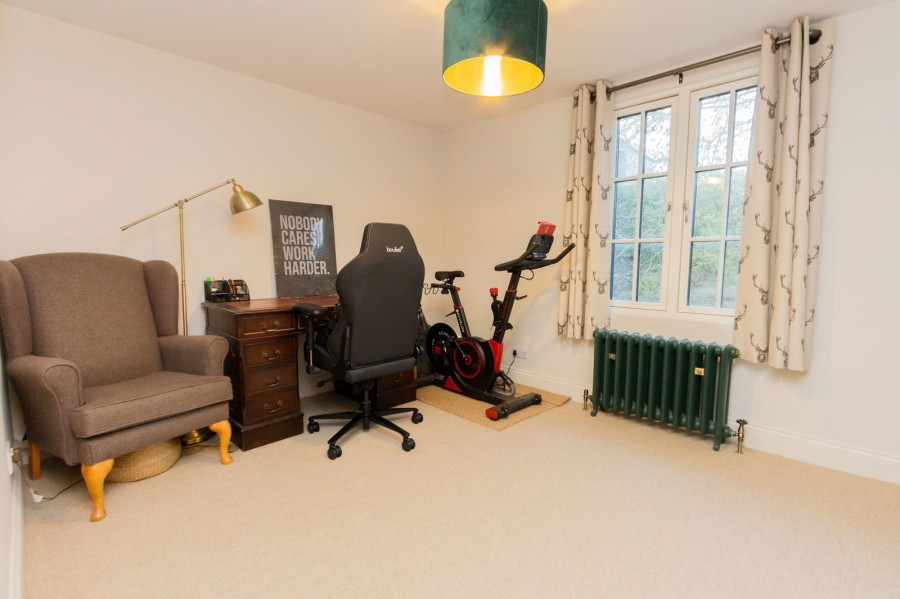 Images for Walking Distance to Hawkhurst Colonnade EAID:366206731 BID:bid