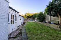 Images for Walking Distance to Hawkhurst Colonnade