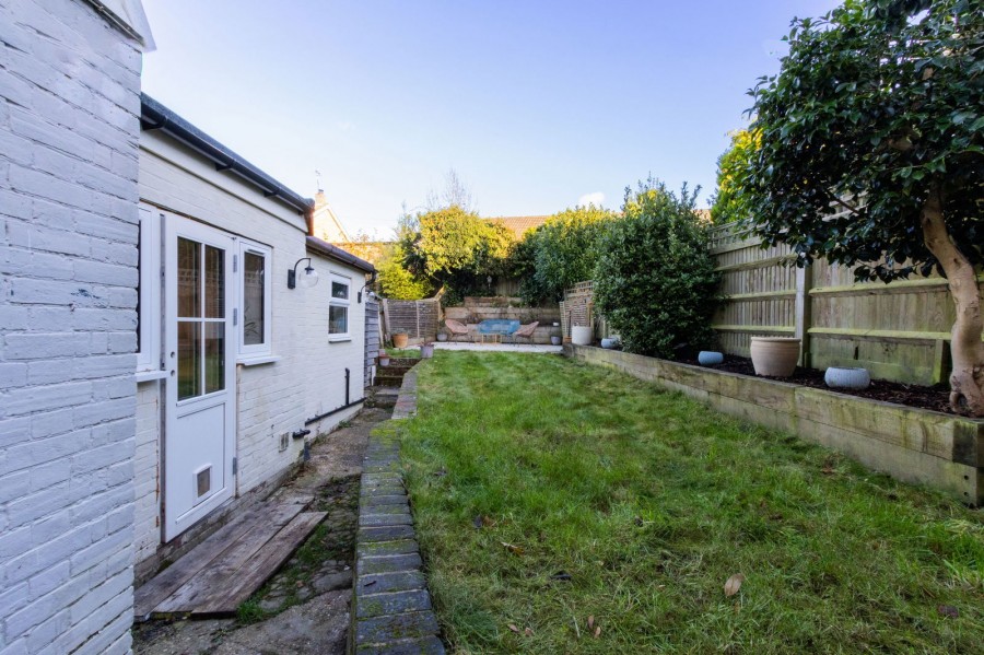 Images for Walking Distance to Hawkhurst Colonnade EAID:366206731 BID:bid