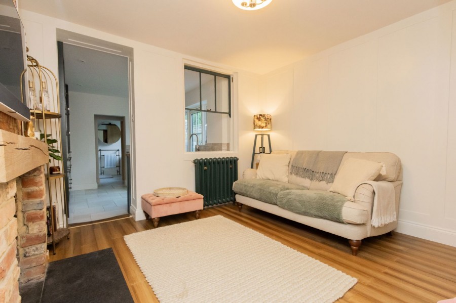 Images for Walking Distance to Hawkhurst Colonnade EAID:366206731 BID:bid