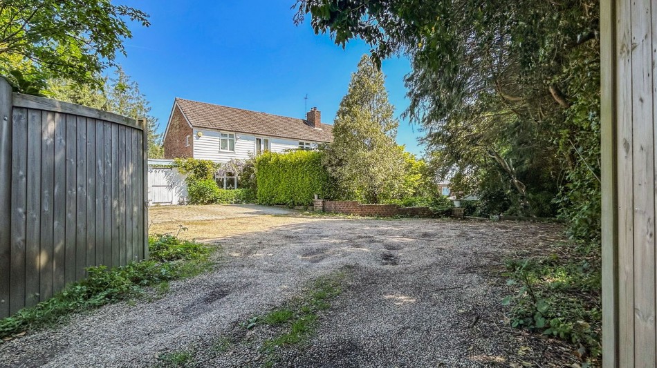 Images for Conghurst Lane, Hawkhurst EAID:366206731 BID:bid