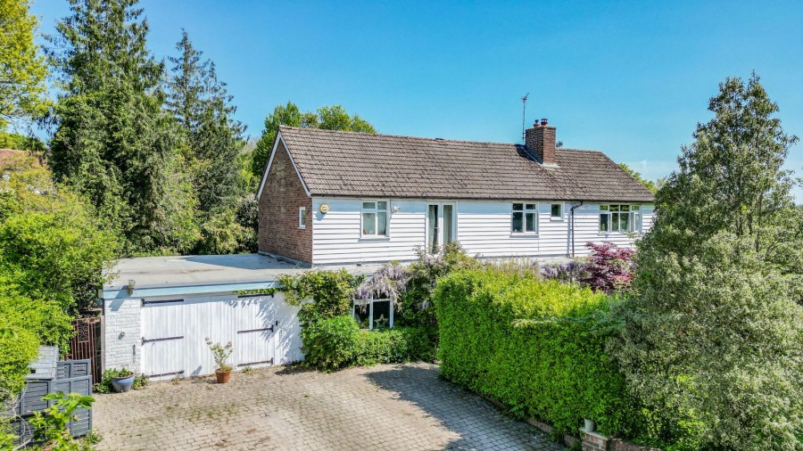 Images for Set On The Outskirts Of Hawkhurst Village EAID:366206731 BID:bid