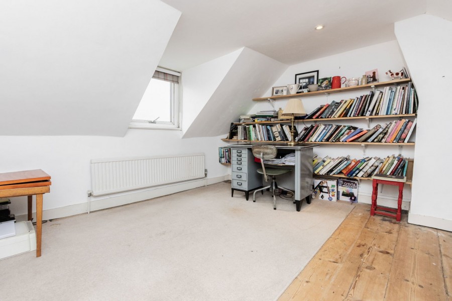 Images for Available With No Onward Chain in Cranbrook EAID:366206731 BID:bid